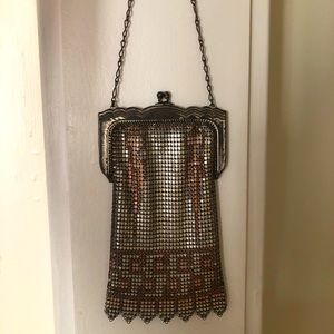 Whiting & Davis 1920s vintage metal mesh purse